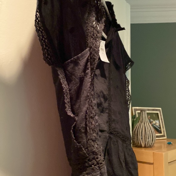 GAP NWT black top XS - Picture 3 of 9